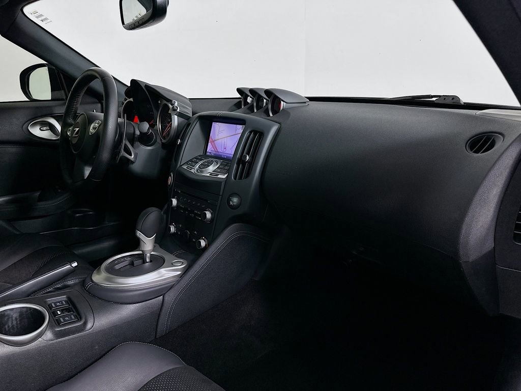 Used 2019 Nissan 370Z Touring Sport image 27