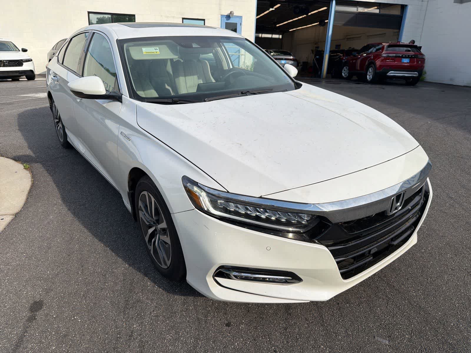 Used 2019 Honda Accord Touring image 14