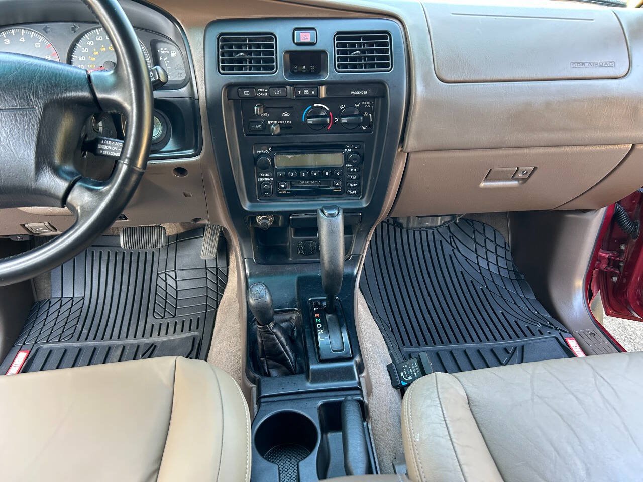 Used 2000 Toyota 4Runner SR5 w/ Upgrade Value Pkg 2 AWD/4WD image 37