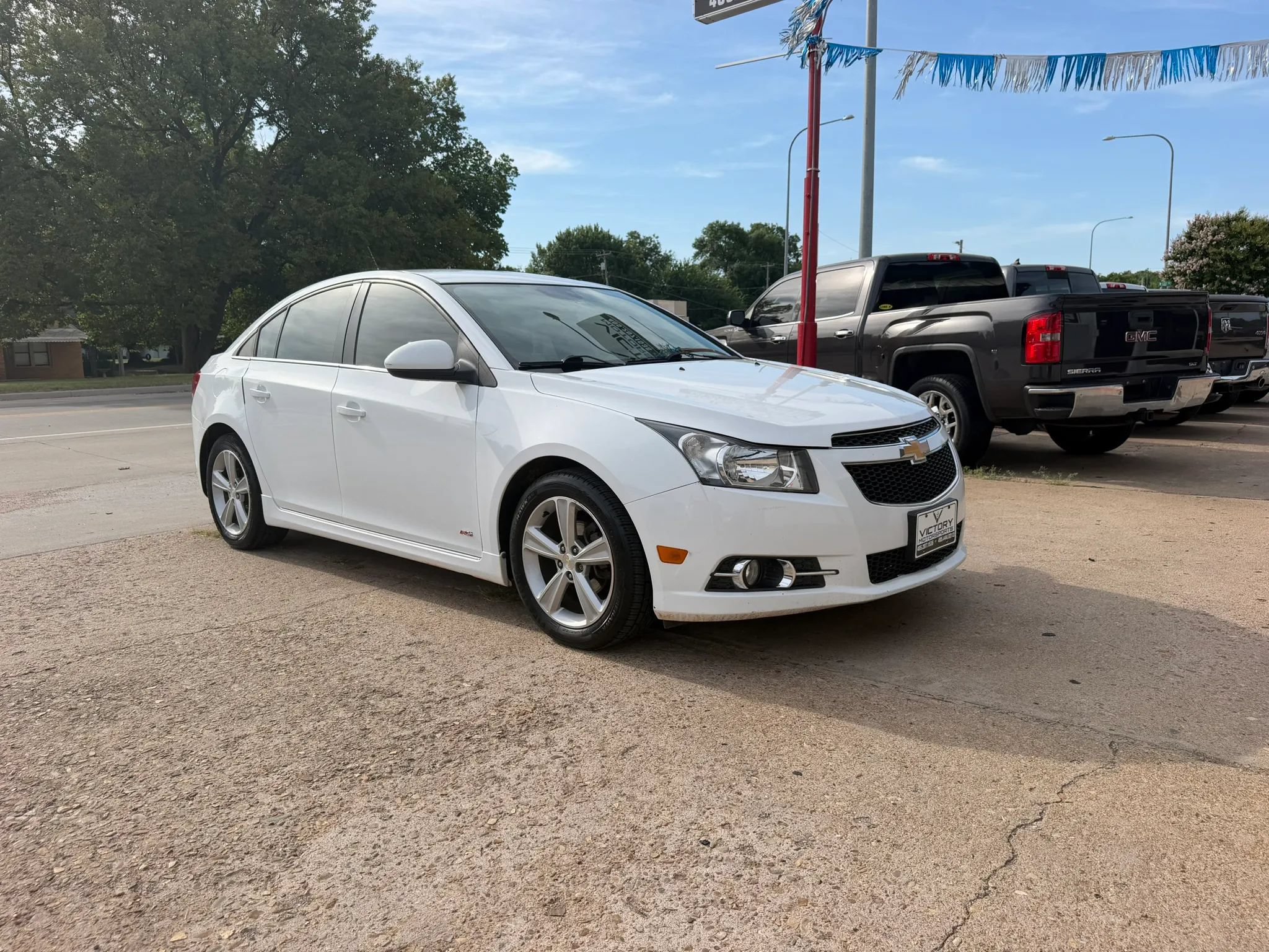 Used 2014 Chevrolet Cruze LT w/ RS Package FWD image 2
