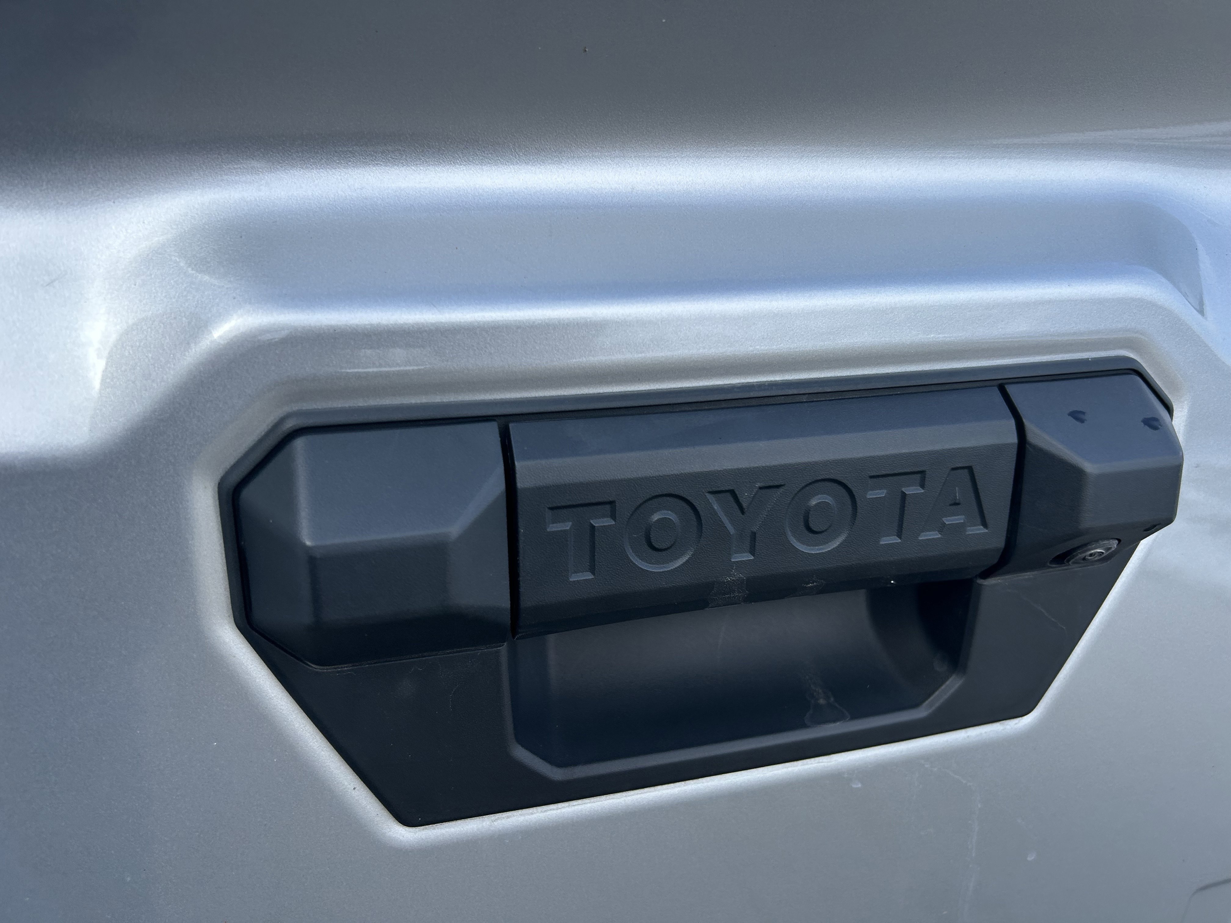 Certified 2024 Toyota Tacoma TRD Off-Road image 14