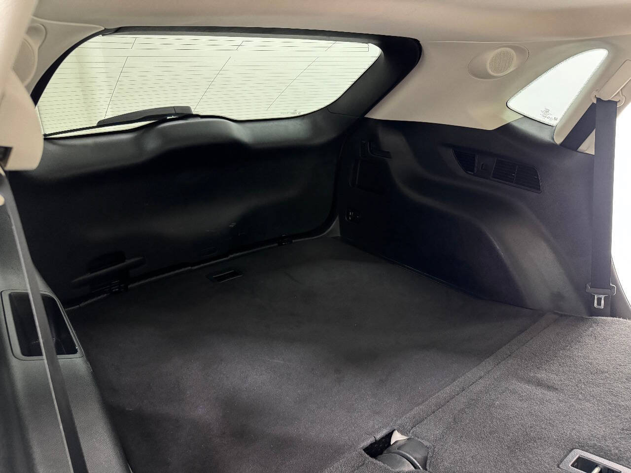 Used 2019 Ford Edge Titanium w/ Equipment Group 301A FWD image 77