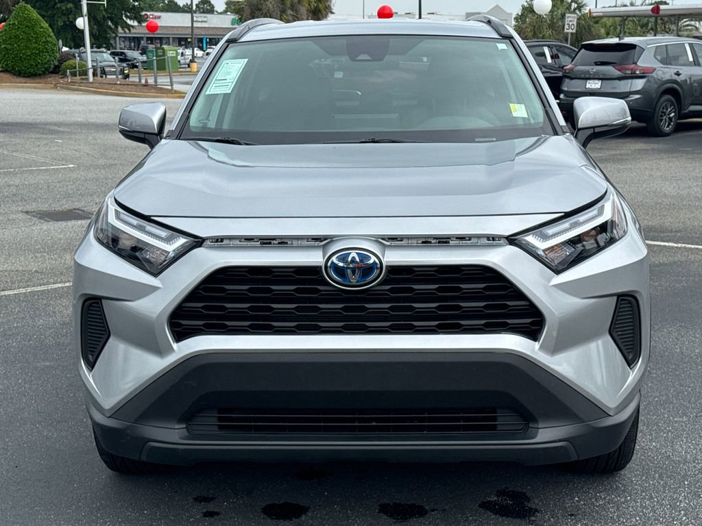 Used 2024 Toyota RAV4 XLE AWD/4WD image 8