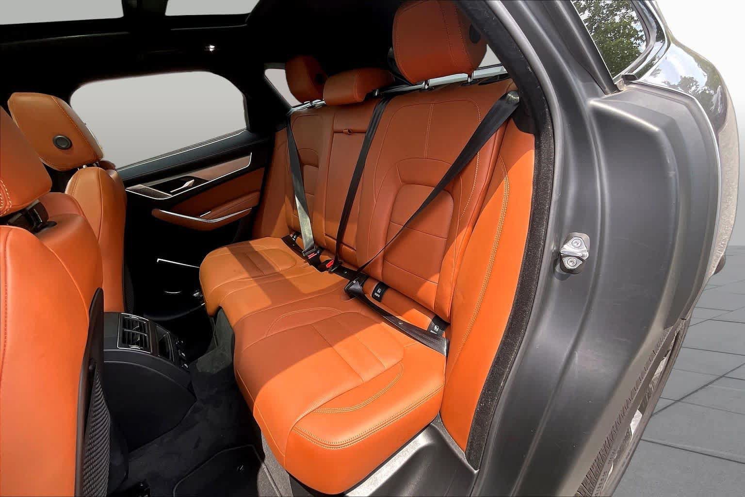 Used 2025 Jaguar F-PACE R-Dynamic S AWD/4WD image 21