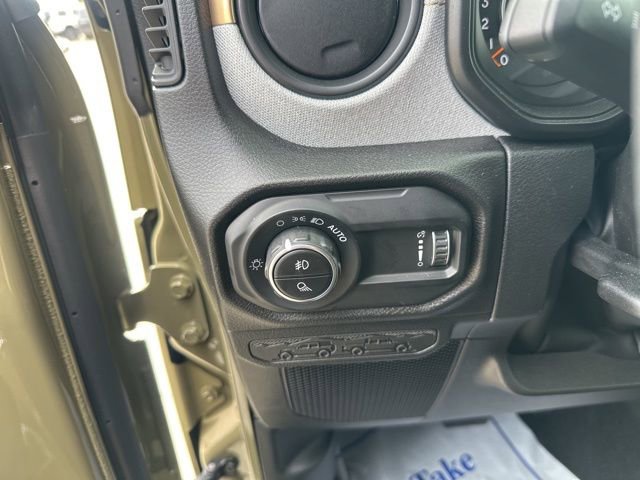 New 2025 Jeep Gladiator Willys image 21