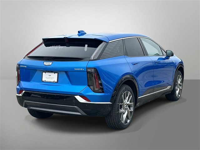 New 2026 Cadillac Optiq Luxury 2 image 14