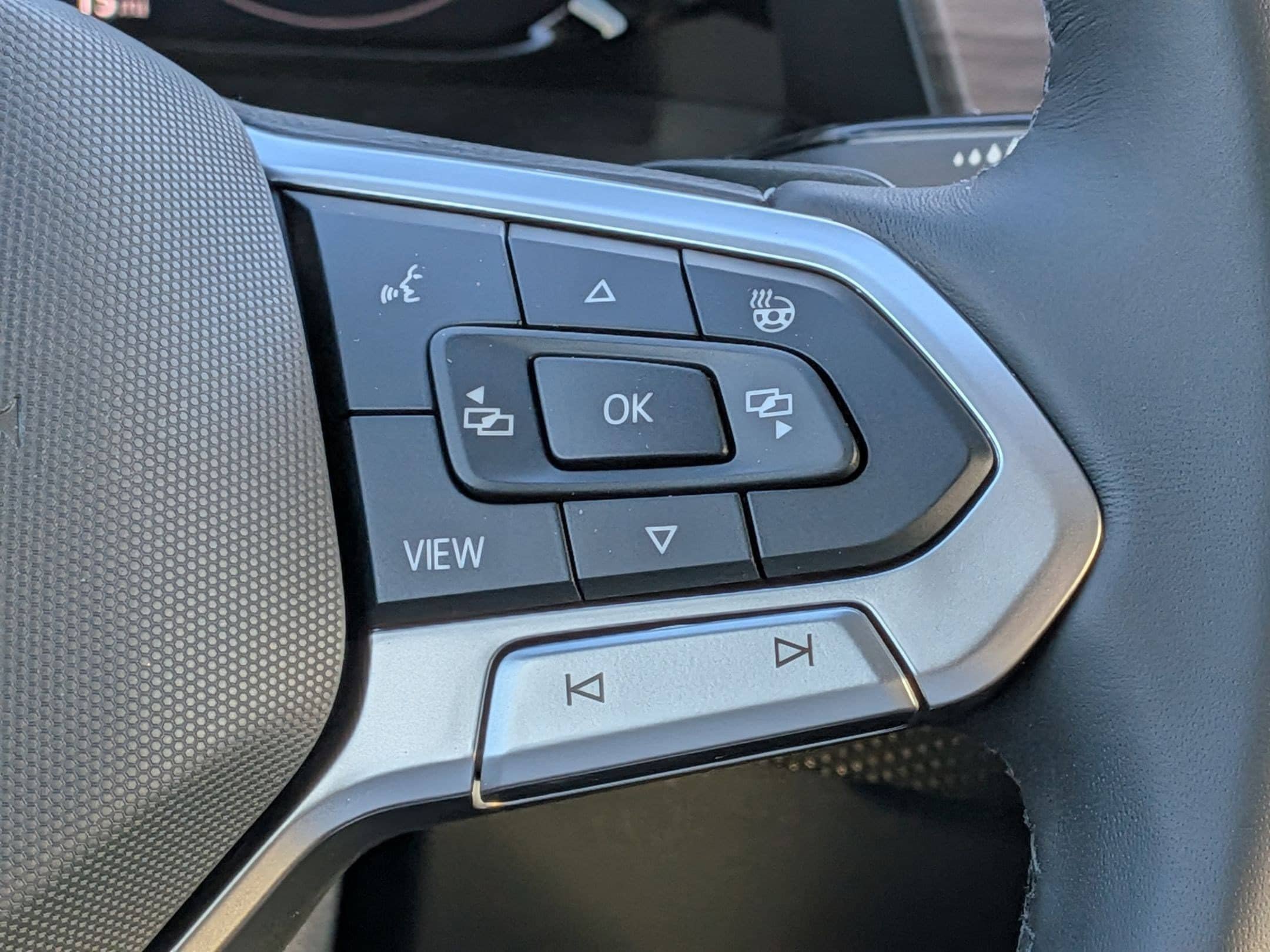 New 2026 Volkswagen Atlas SEL Premium R-Line AWD/4WD image 20