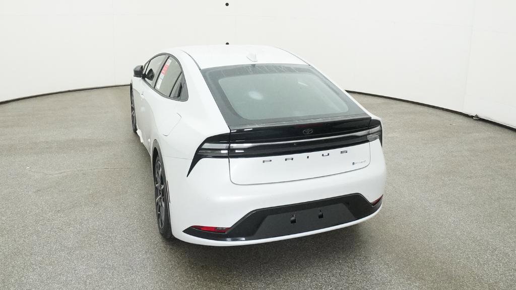 New 2025 Toyota Prius Plug-In Hybrid FWD image 16