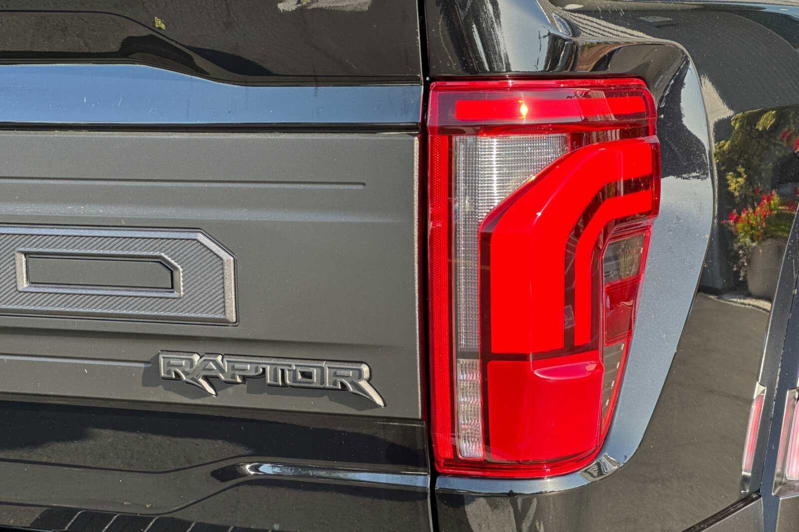 Certified 2025 Ford F150 Raptor AWD/4WD image 23