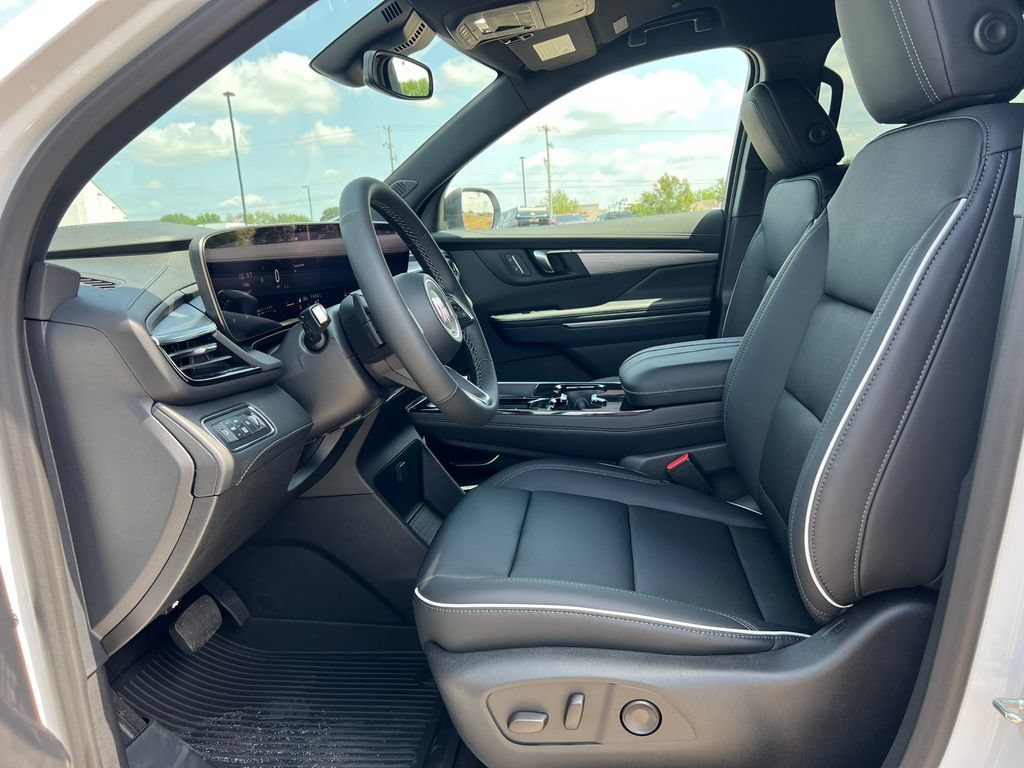 New 2027 Buick Enclave Preferred w/ LPO, Floor Liner Package AWD/4WD image 4