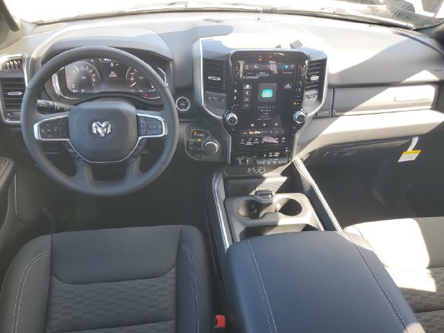 New 2026 RAM 1500 Big Horn AWD/4WD image 12