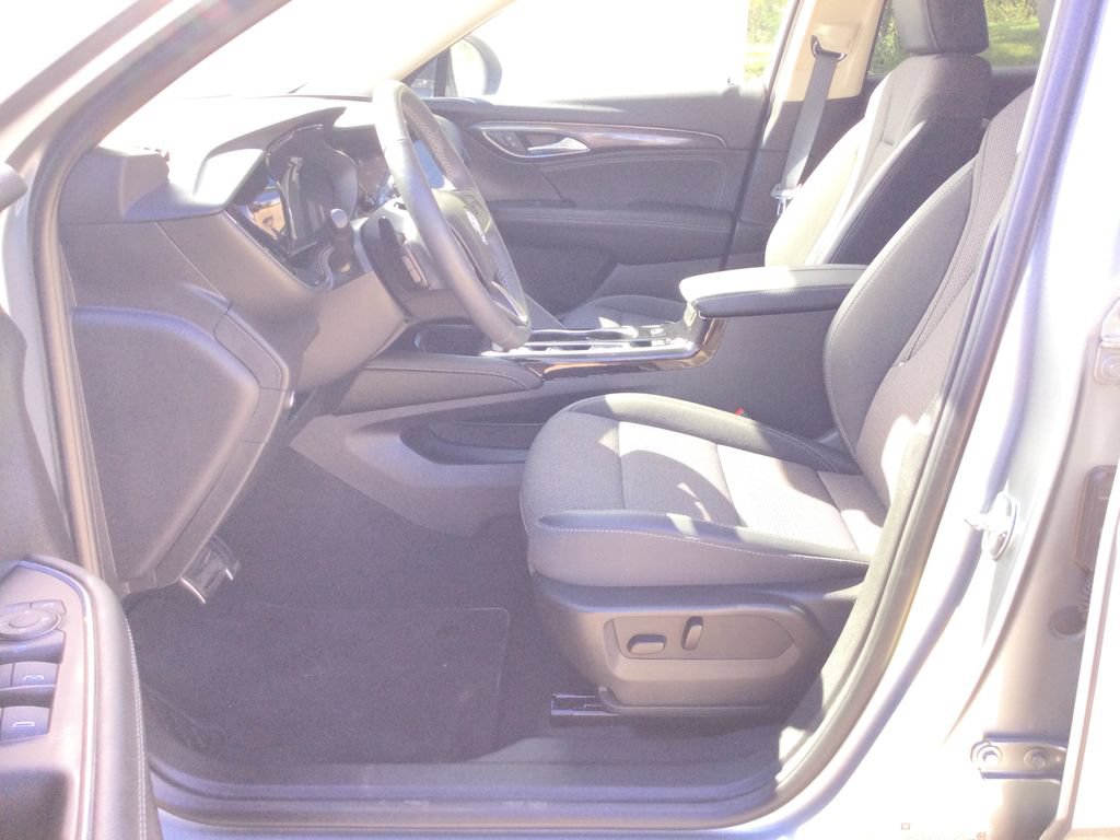 Used 2023 Buick Envision Preferred w/ Sport Touring Package AWD/4WD image 15