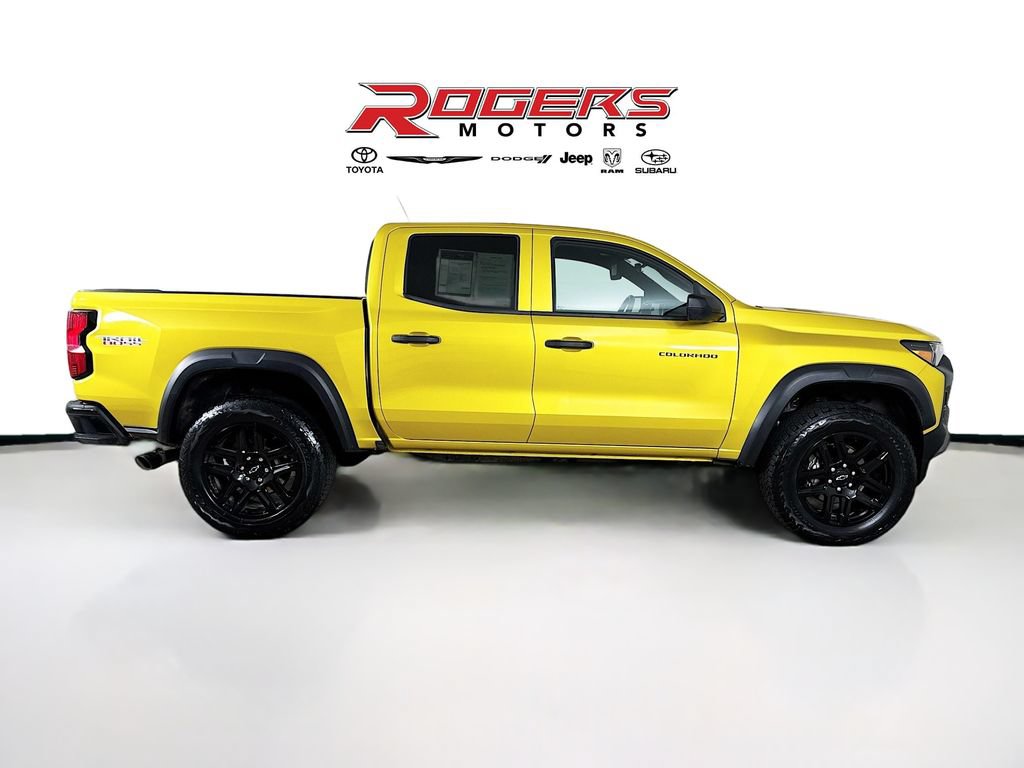 Used 2023 Chevrolet Colorado Trail Boss w/ Advanced Trailering Package AWD/4WD image 14