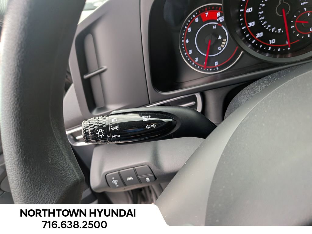 Certified 2023 Hyundai Elantra SEL image 31