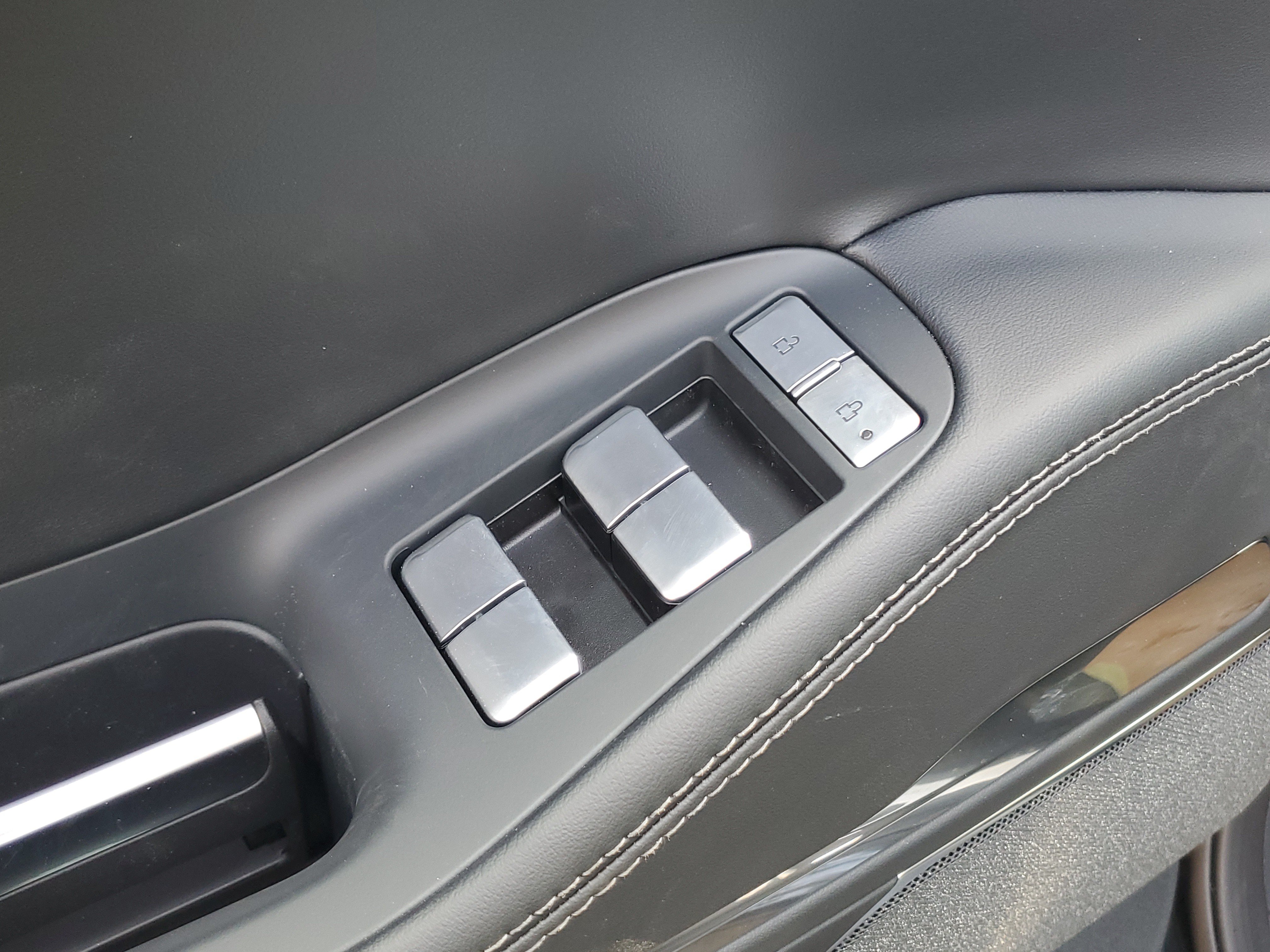 New 2026 Lincoln Navigator Reserve w/ Jet Appearance Package AWD/4WD image 10