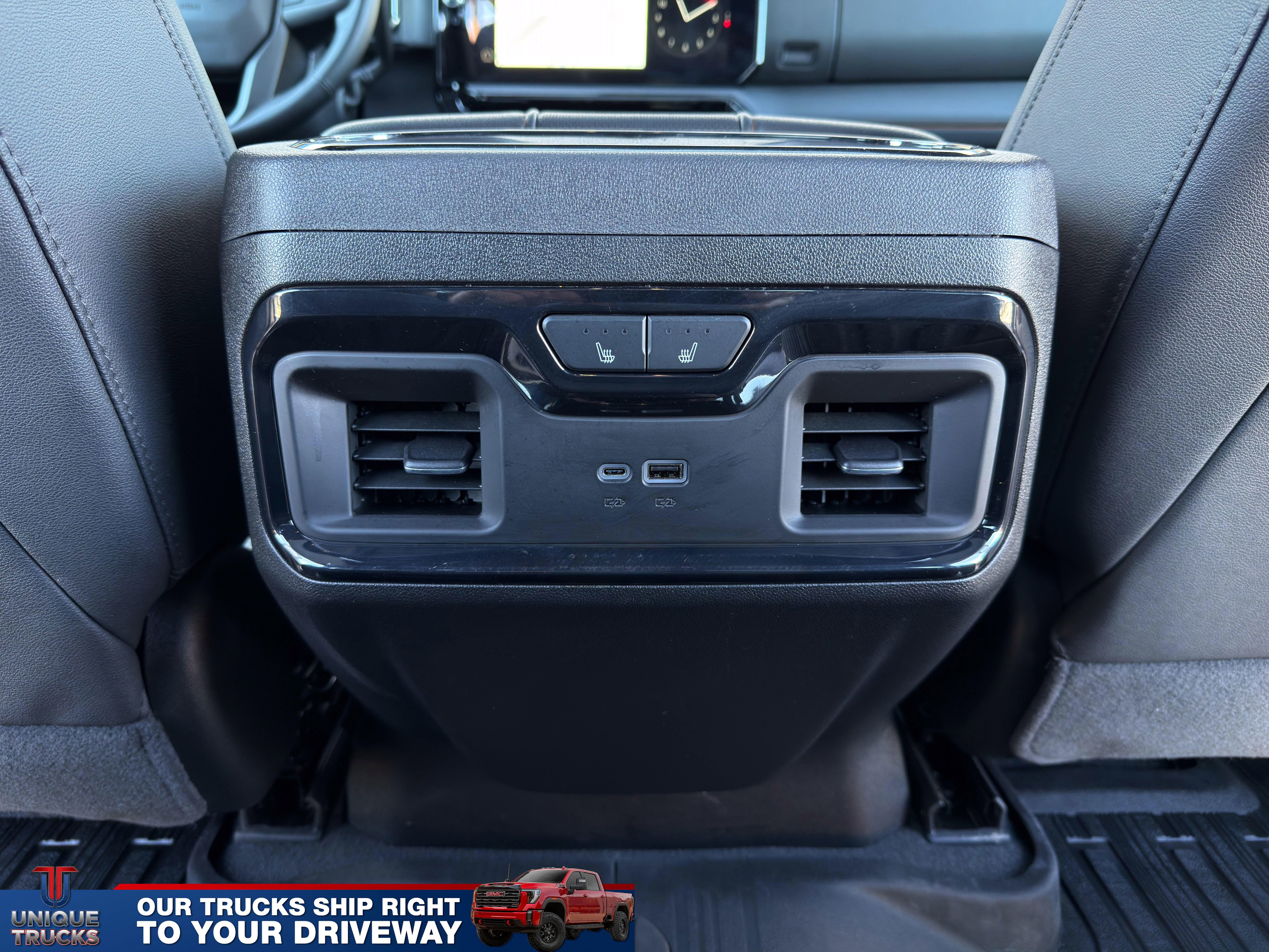 Used 2025 GMC Sierra 3500 AT4 w/ Technology Package image 32