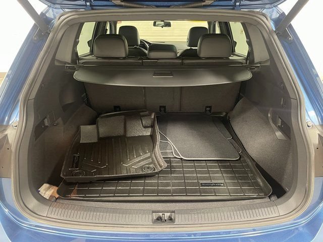 Used 2019 Volkswagen Tiguan SEL R-Line AWD/4WD image 28