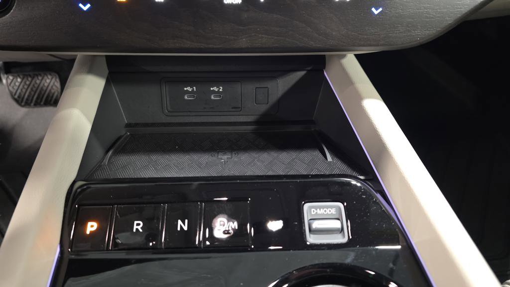 Used 2025 Nissan Murano Platinum image 28