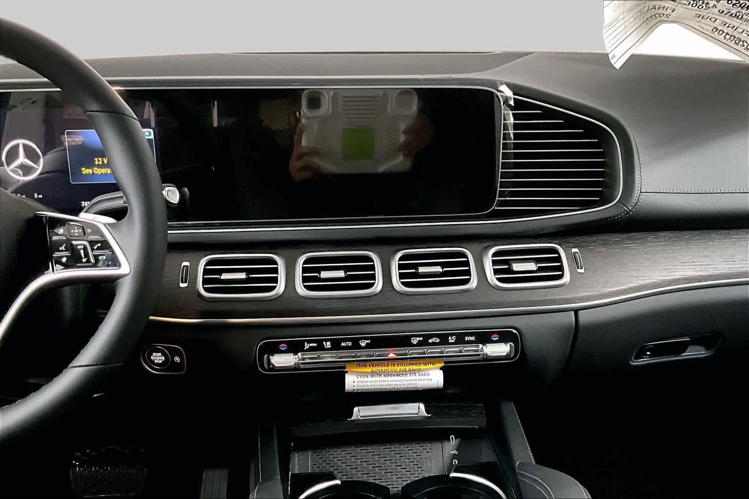 New 2026 Mercedes-Benz GLS 450 4MATIC image 9