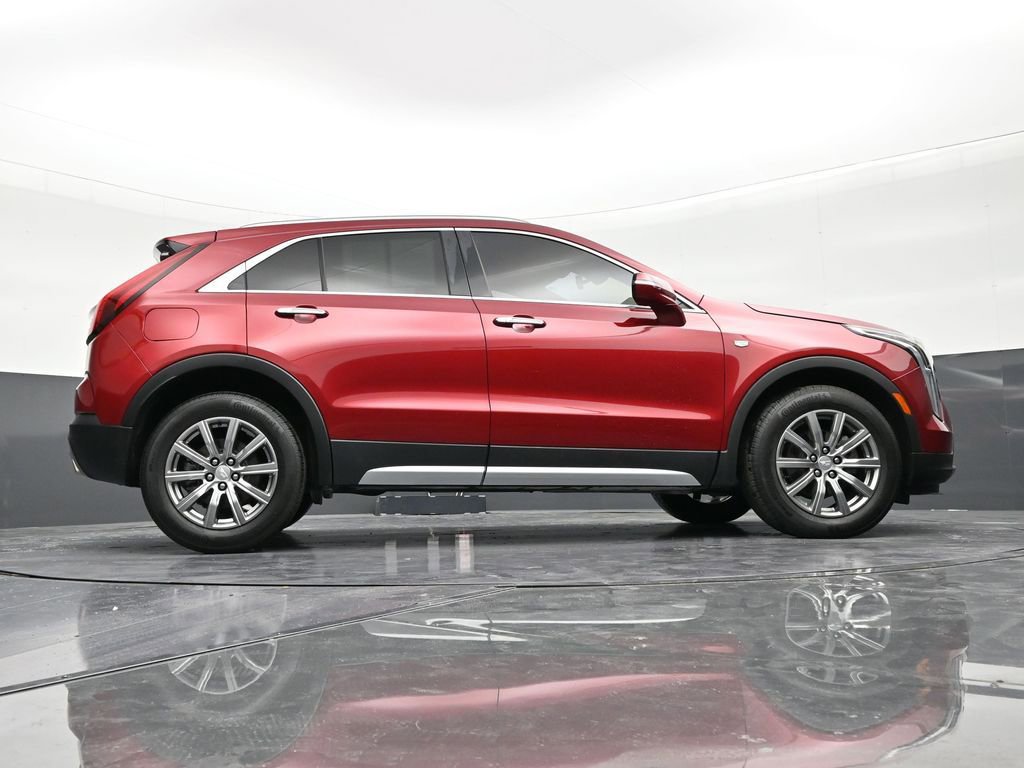 Used 2021 Cadillac XT4 Premium Luxury w/ Driver Awareness Package image 25