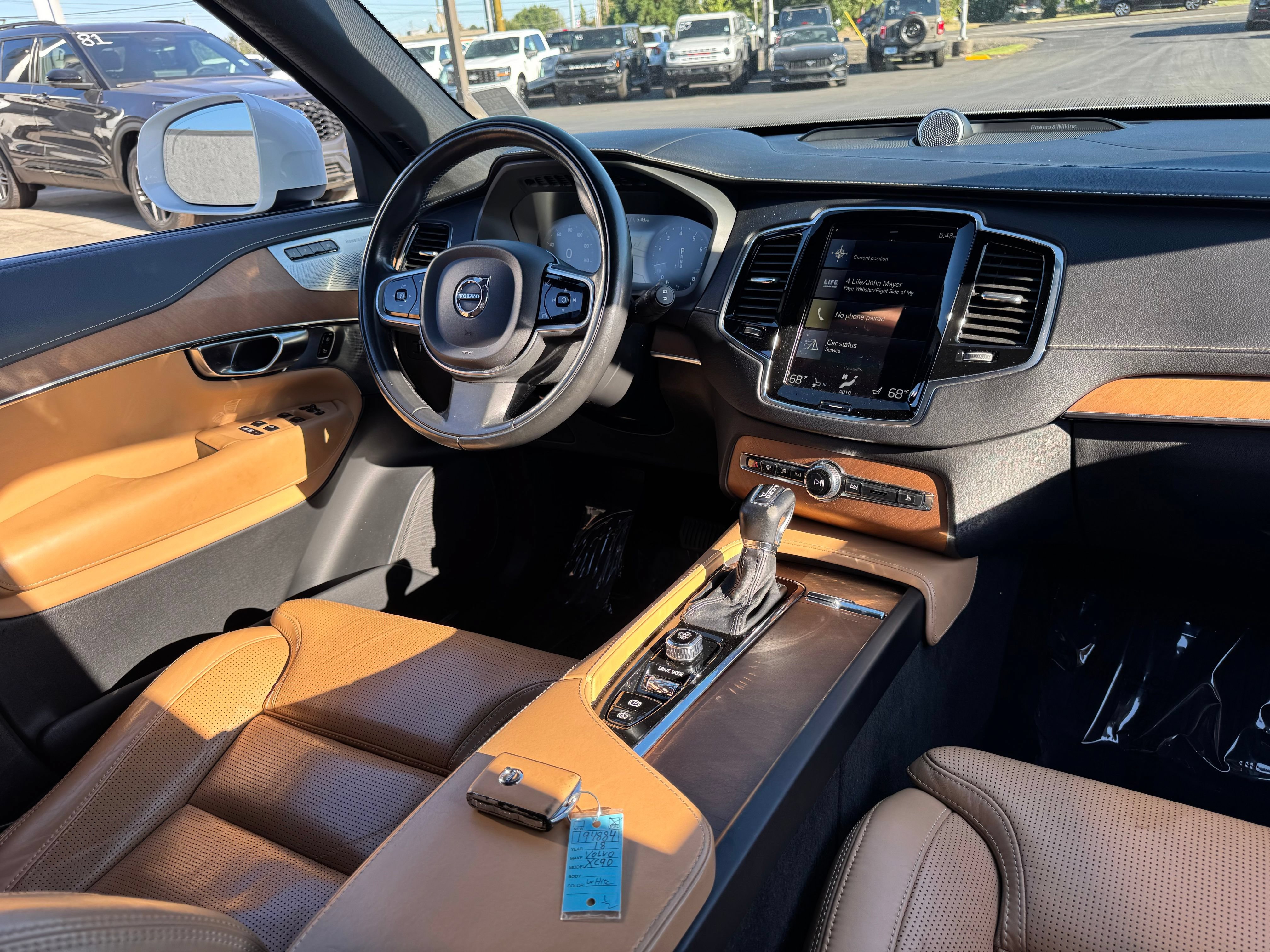 Used 2018 Volvo XC90 T6 Inscription w/ Convenience Package AWD/4WD image 16