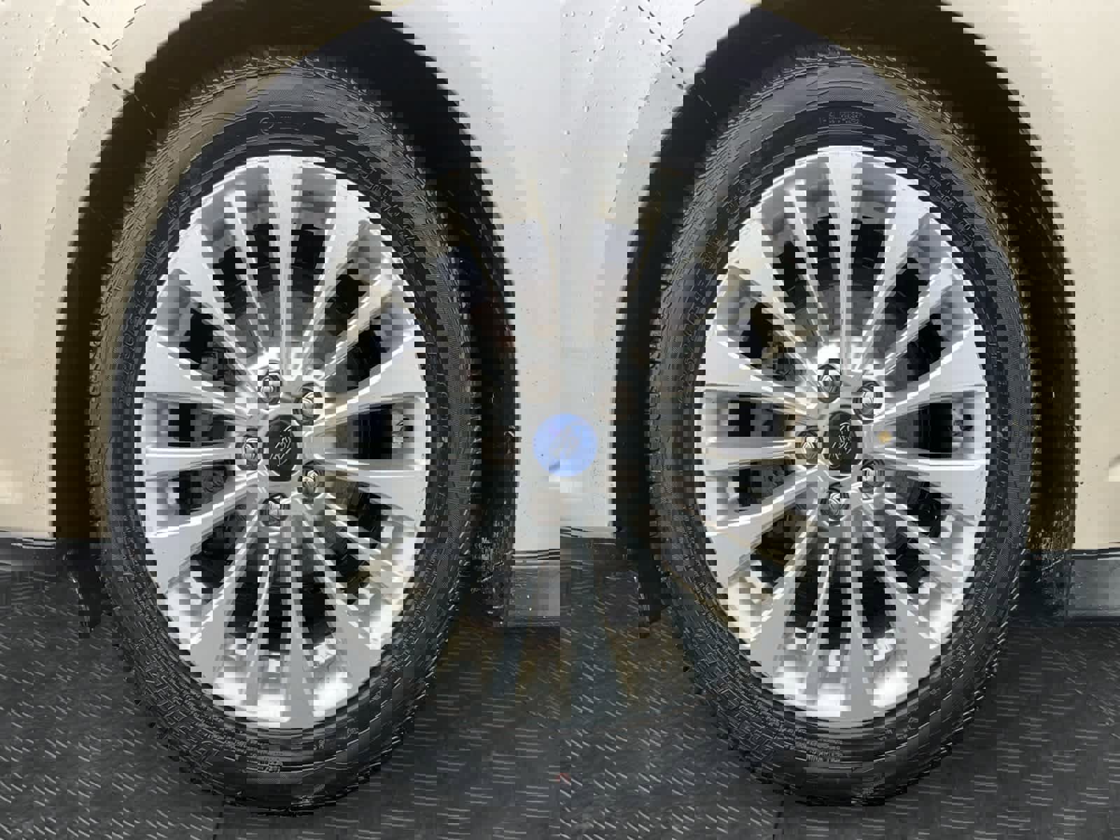 Used 2017 Ford C-MAX SE w/ Cold Weather Package image 16