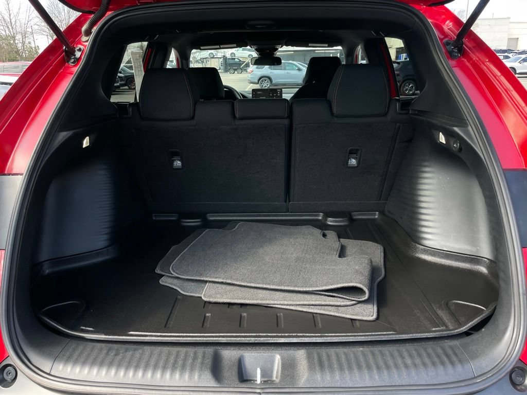 Certified 2026 Honda HR-V Sport image 40