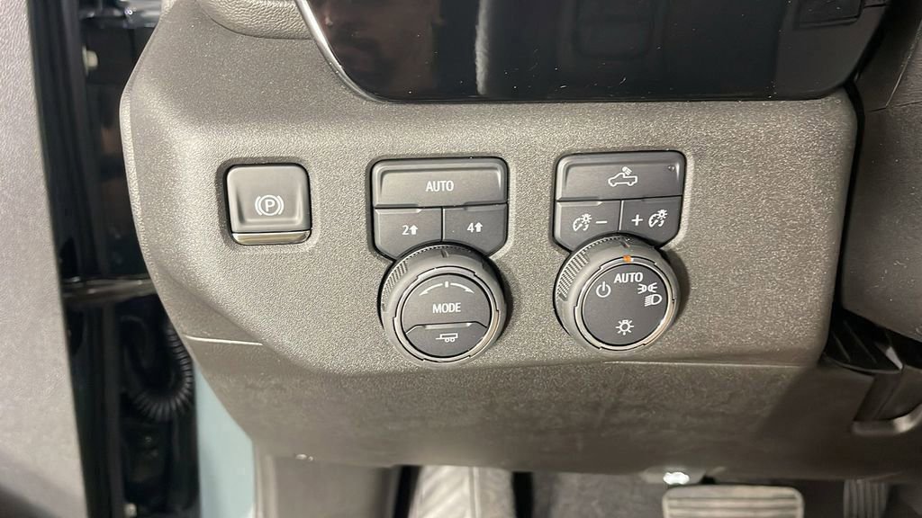 New 2025 Chevrolet Silverado 1500 LT image 26