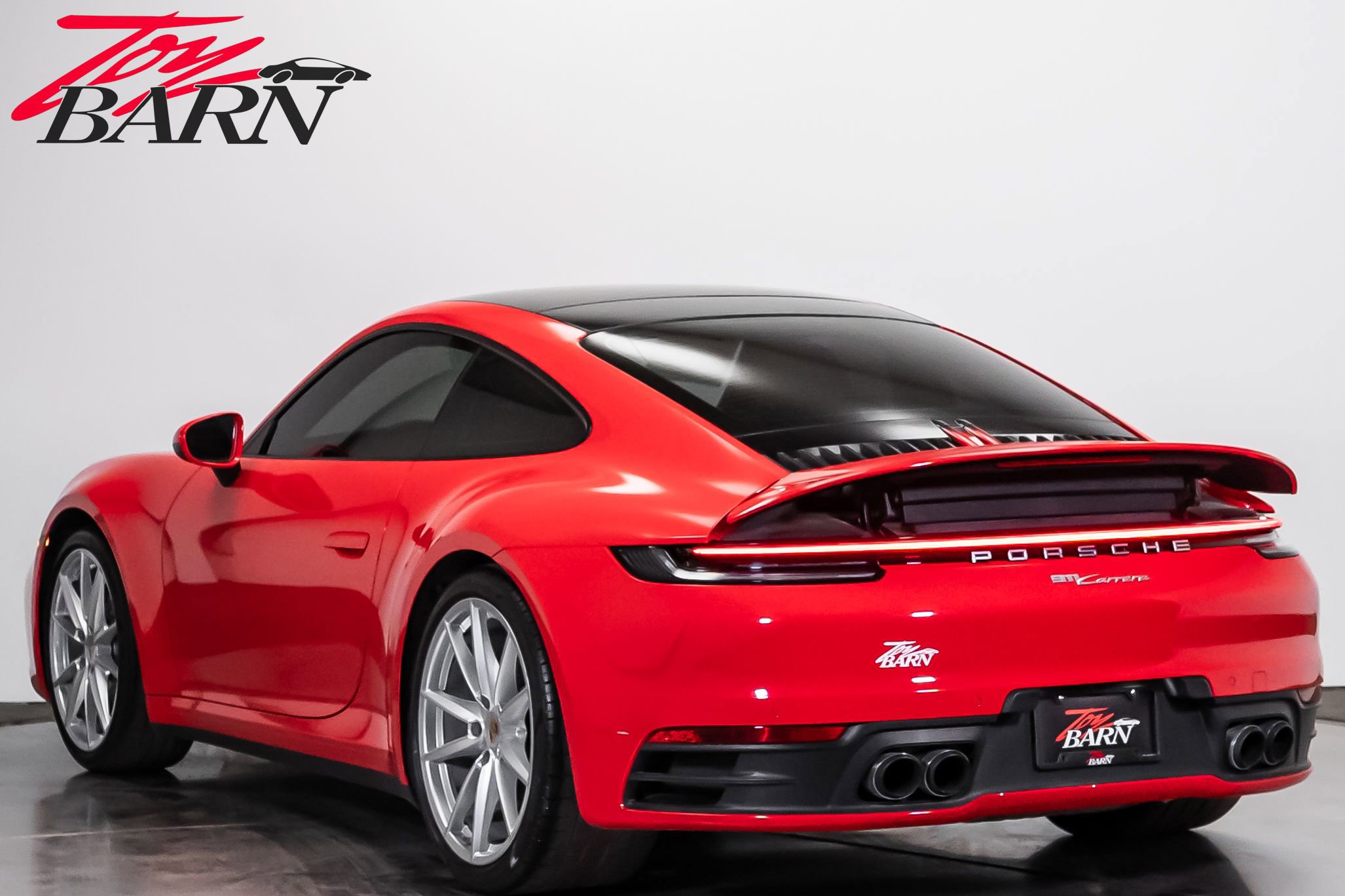 Used 2022 Porsche 911 Carrera RWD image 3