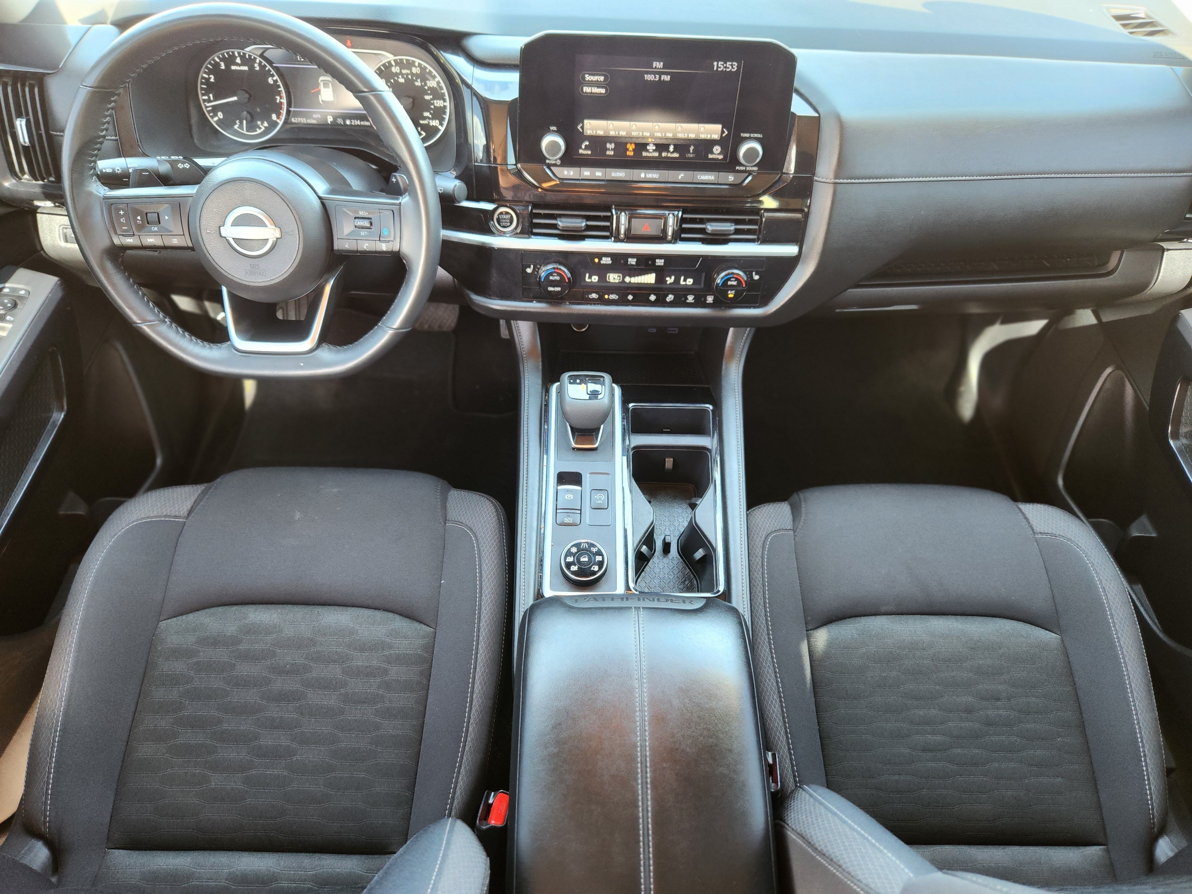Used 2024 Nissan Pathfinder SV AWD/4WD image 18