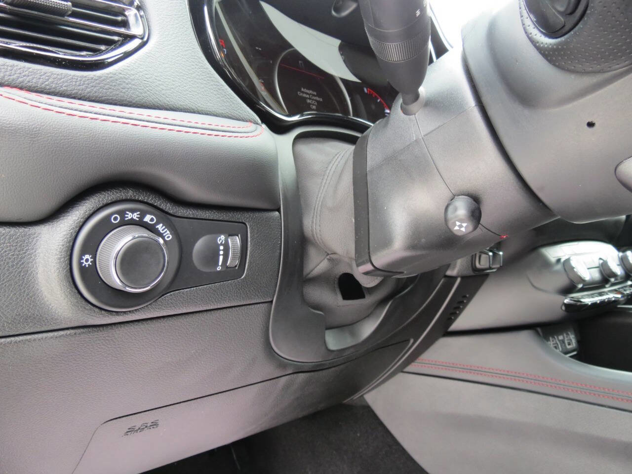 Used 2024 Dodge Durango GT AWD/4WD image 9