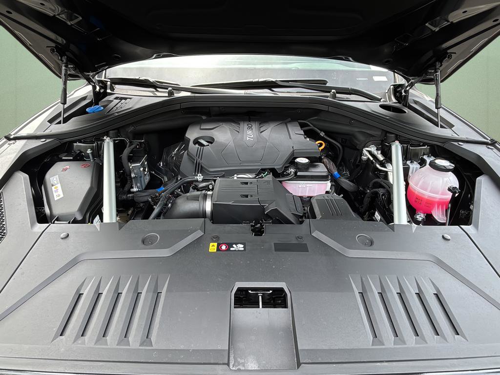 Certified 2026 Genesis GV70 2.5T image 9