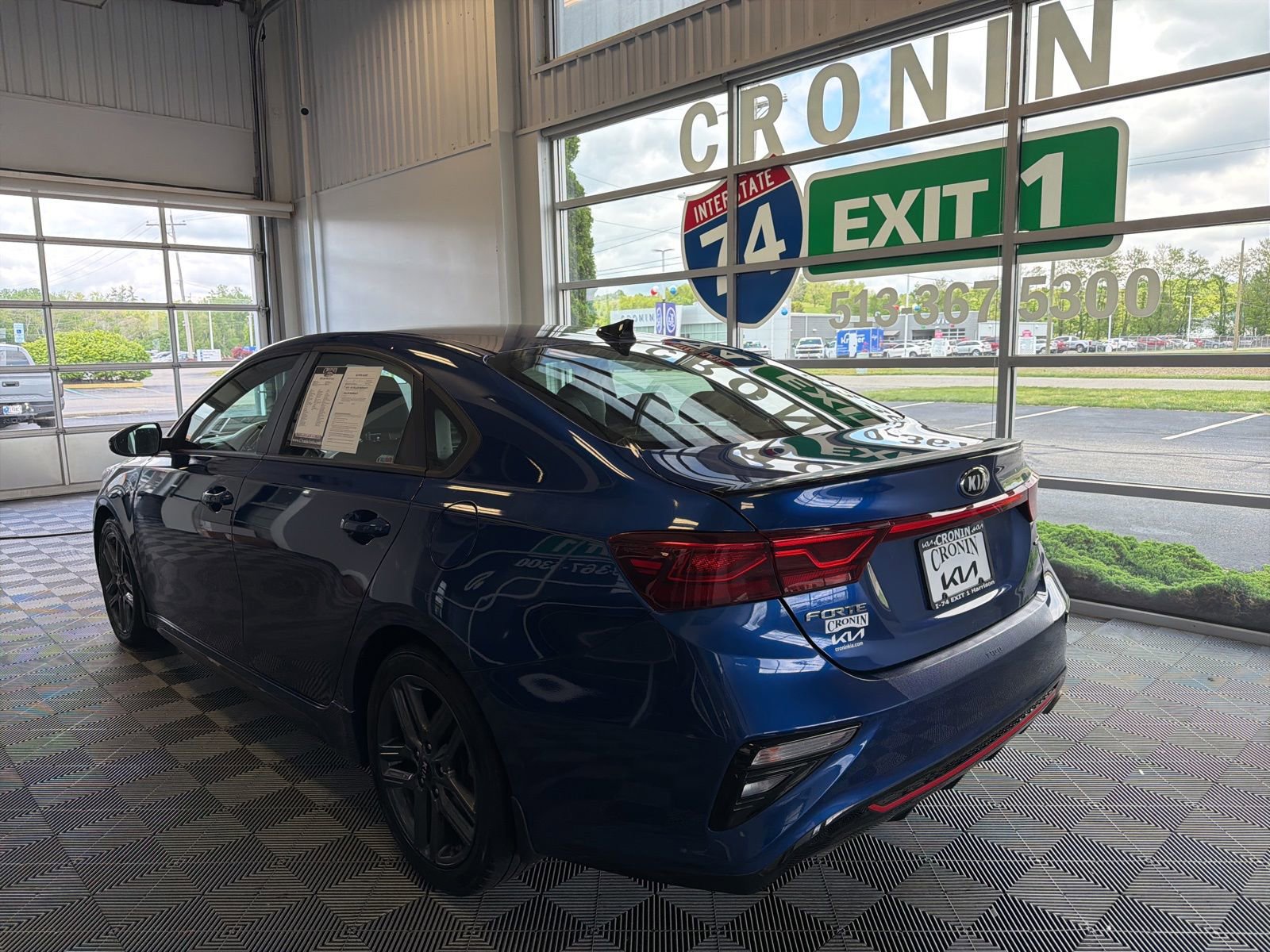 Used 2021 Kia Forte GT-Line FWD image 4