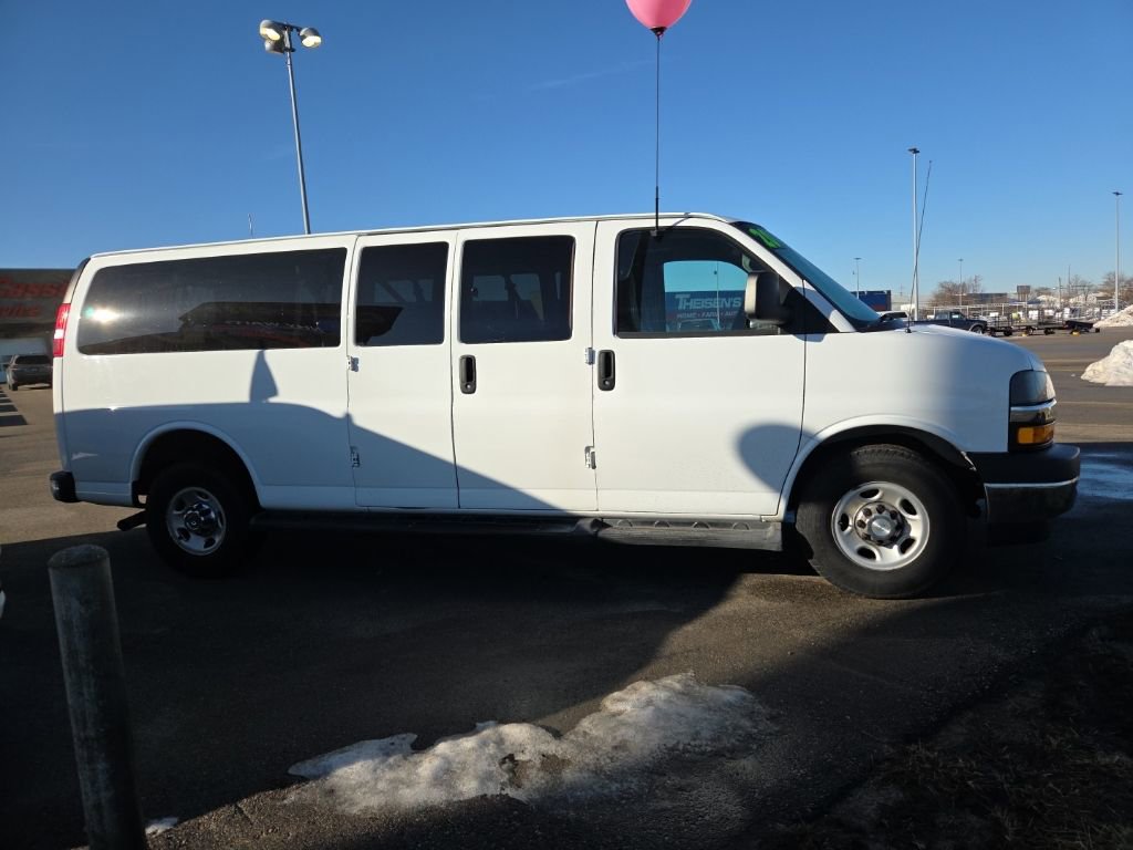 Used 2020 Chevrolet Express 3500 LT w/ LT Preferred Equipment Group image 5