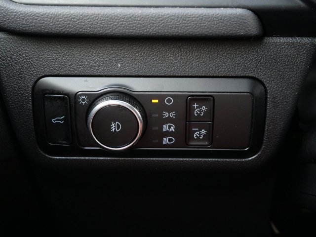 Used 2025 Ford Escape ST-Line Select AWD/4WD image 16