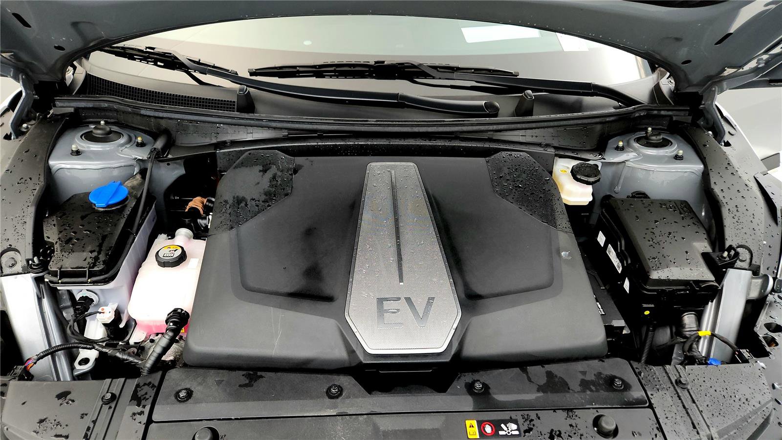 Used 2022 Kia EV6 GT-Line w/ First Edition Package image 27