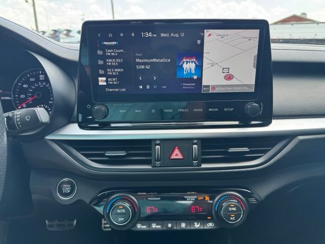 Used 2024 Kia Forte GT-Line w/ GT-Line Premium Package FWD image 9