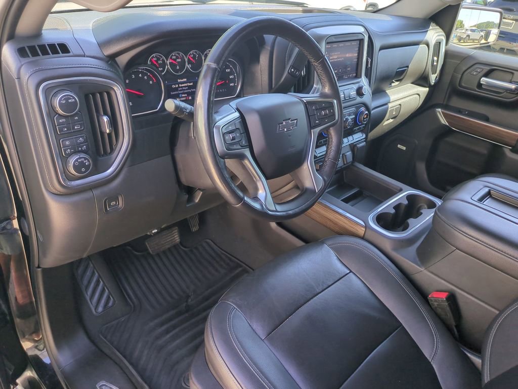 Used 2021 Chevrolet Silverado 1500 RST w/ All Star Edition Plus AWD/4WD image 17