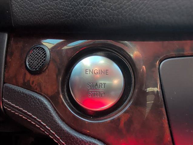 Used 2013 Mercedes-Benz SL 550 image 14
