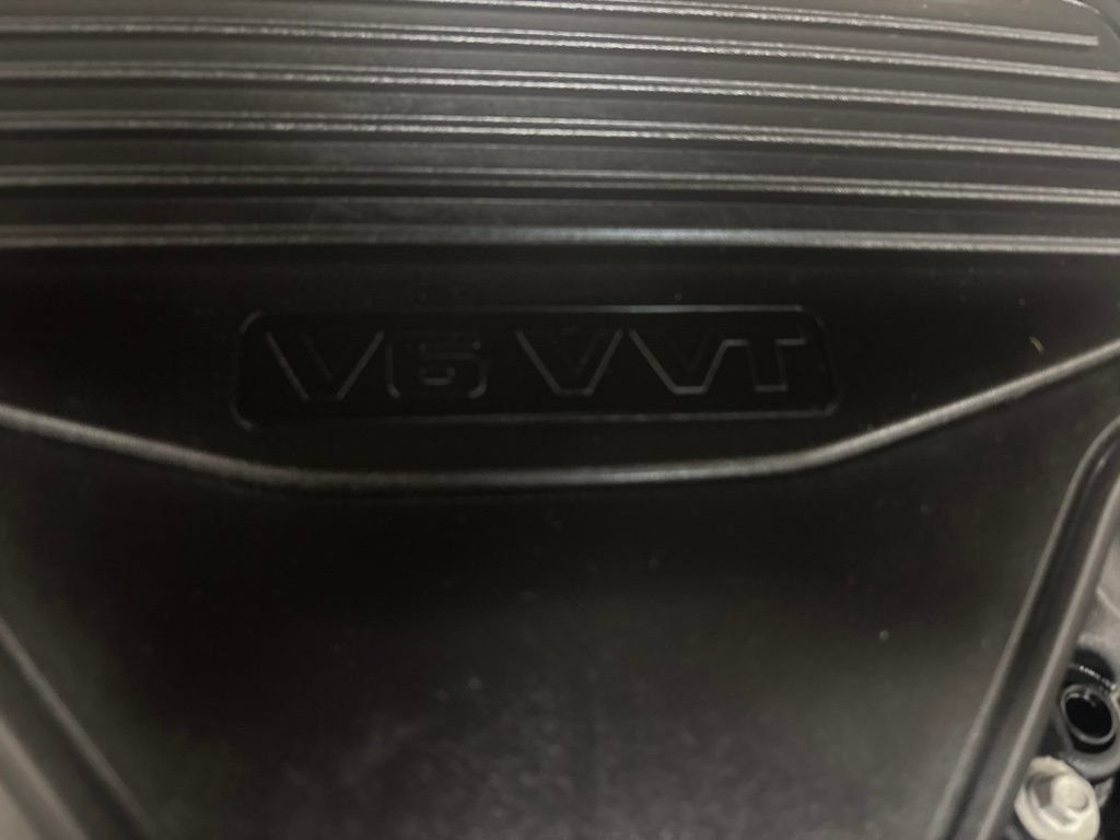 Used 2021 Chevrolet Blazer LT AWD/4WD image 32