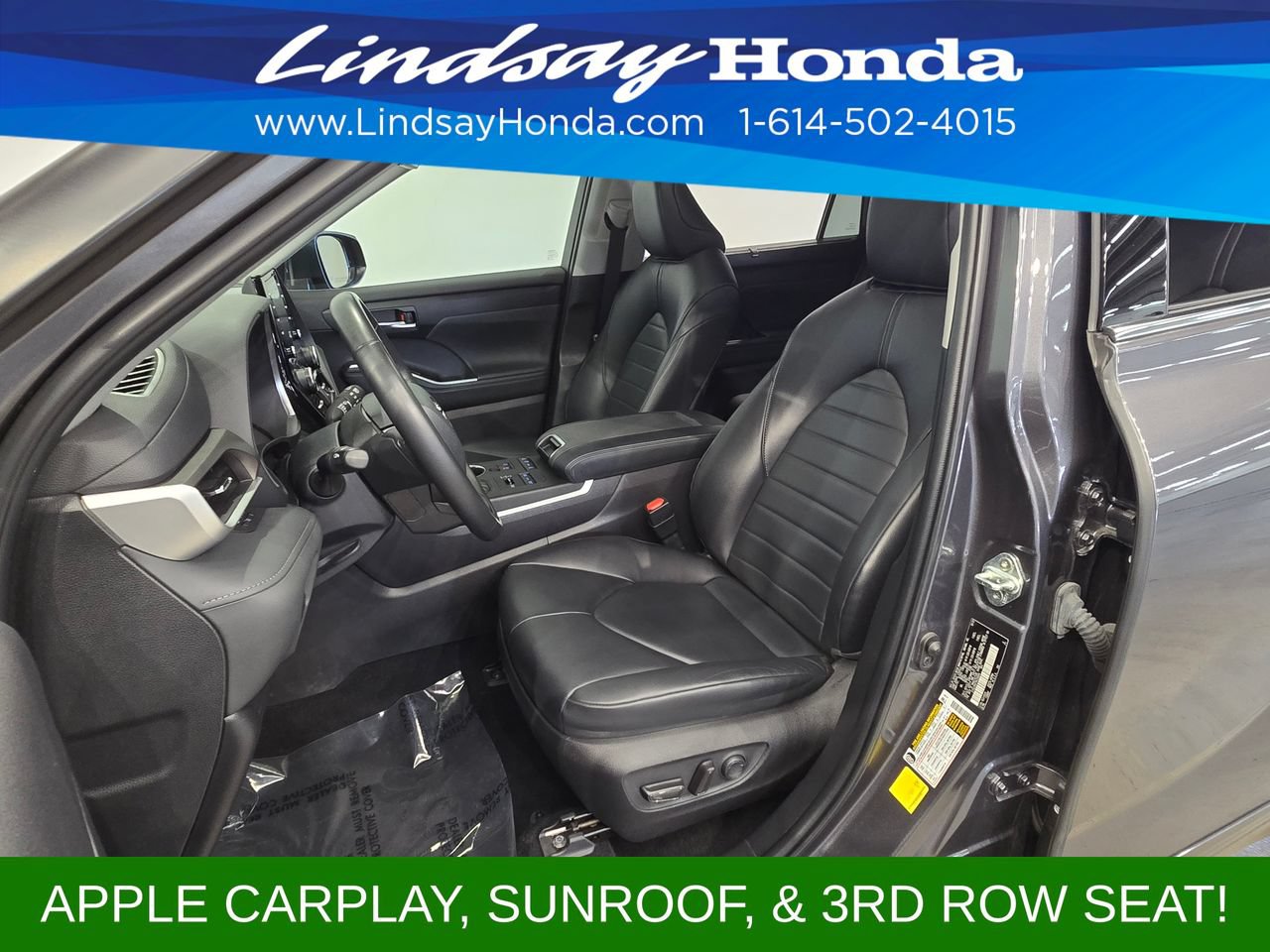 Used 2022 Toyota Highlander XLE AWD/4WD image 12