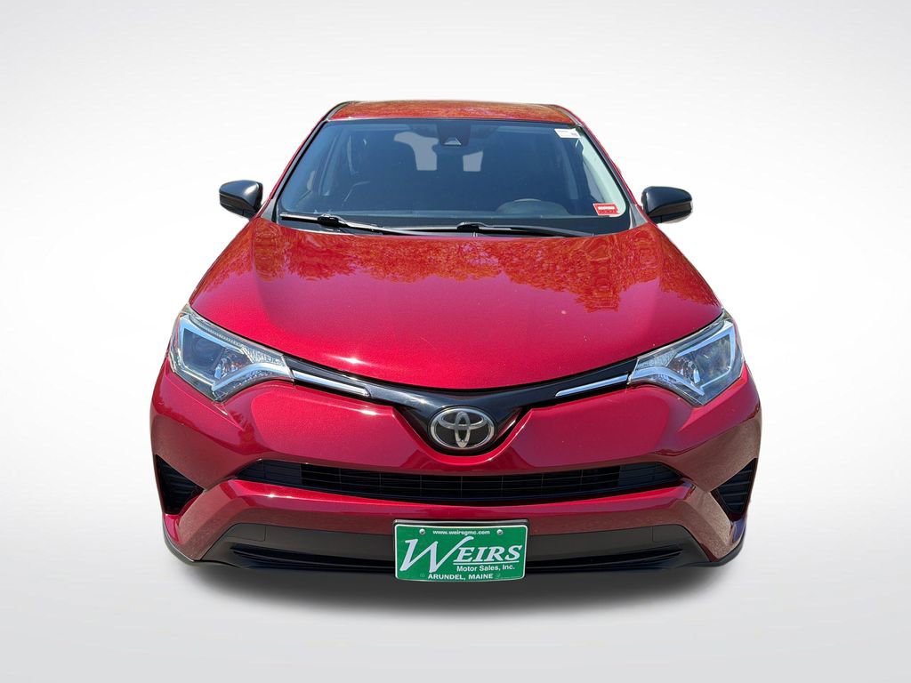 Used 2018 Toyota RAV4 LE w/ All Weather Liner Package AWD/4WD image 9