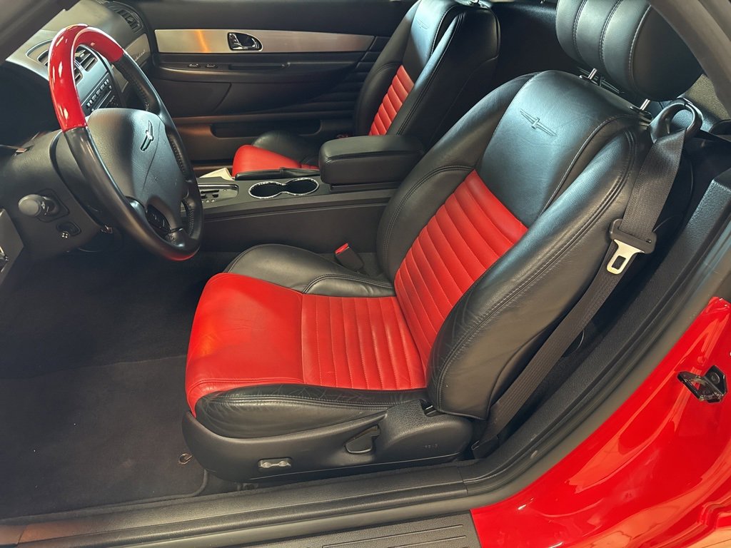 Used 2003 Ford Thunderbird image 77