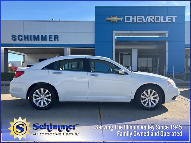 Used 2013 Chrysler 200 Limited