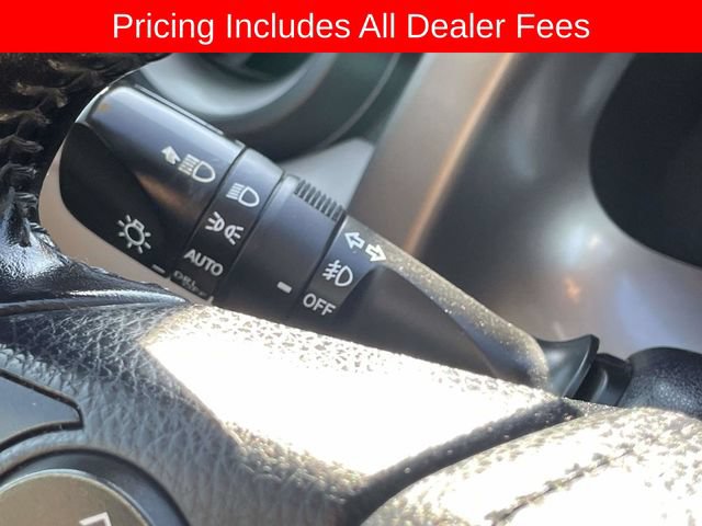 Used 2017 Toyota RAV4 XLE AWD/4WD image 29