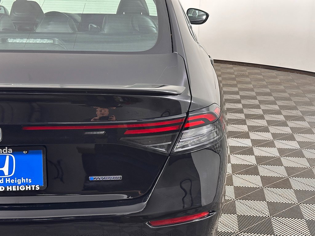 Used 2023 Honda Accord Sport image 14