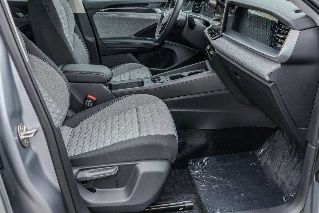 New 2026 Volkswagen Tiguan S AWD/4WD image 41