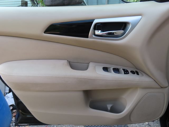 Used 2014 Nissan Pathfinder S FWD image 21
