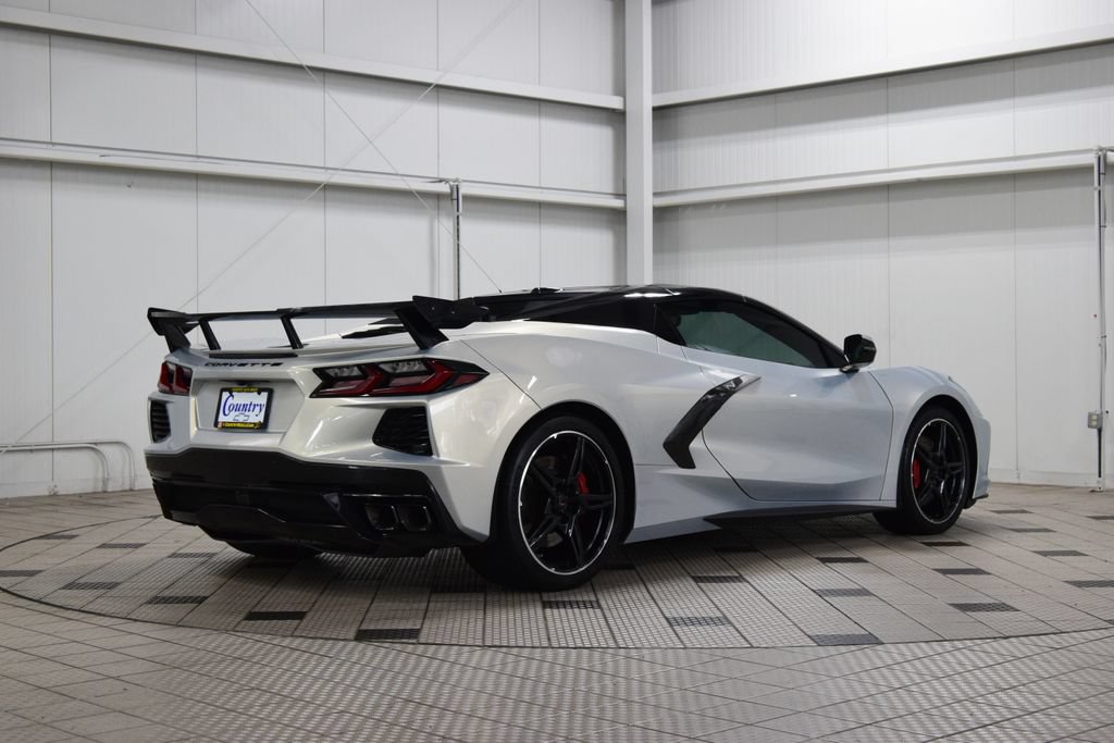 Used 2022 Chevrolet Corvette Stingray Preferred Conv w/ Z51 Performance Package RWD image 8