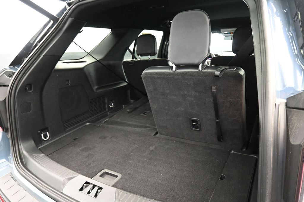 Used 2025 Ford Explorer ST-Line w/ Premium Package RWD image 10